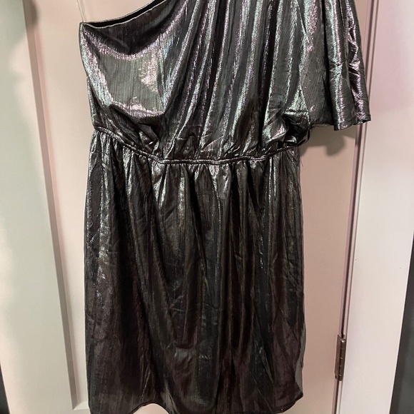 One Shoulder Dress - Picture 2 of 3